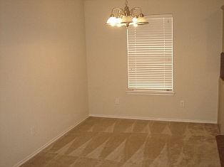 3rd image of 3518 Liberty Dr