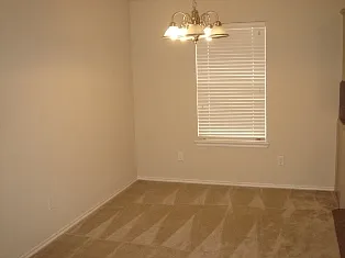 3518 Liberty Dr — Photo 3