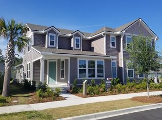 251 Daydream Ave, Yulee, FL 32097