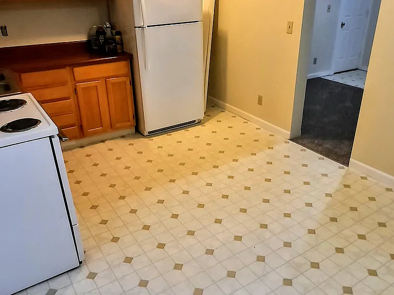 16 Cedar St #18 — Photo 15