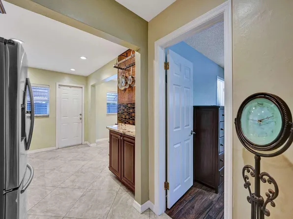 5649 NE 5th Terrace, Oakland Park, FL 33334