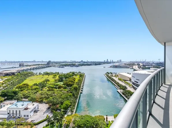 888 Biscayne Blvd, Miami, FL