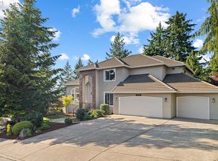 2711 NW 28th Cir, Camas, WA 98607