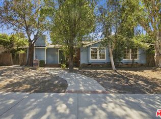 20724 Chatsworth St, Chatsworth, CA 91311