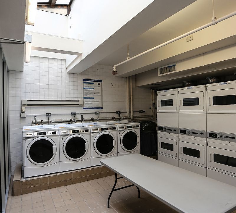 1st image of 190 E 7th St APT 417