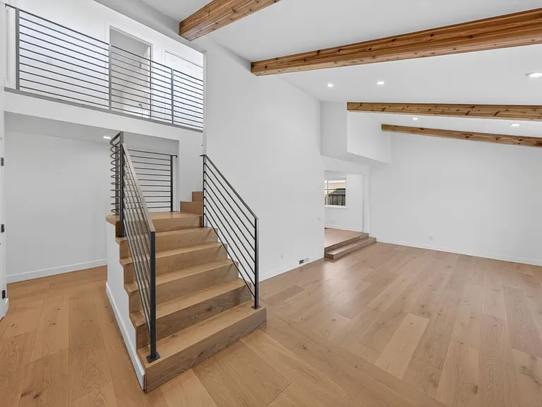 1347 Marlin Ave — Photo 5