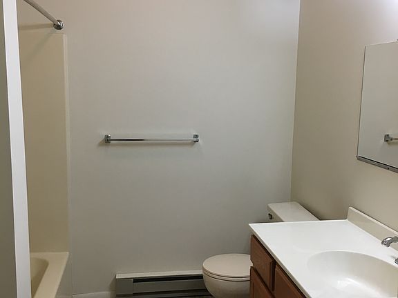 3rd image of 9 Colatosti Place # First Floor