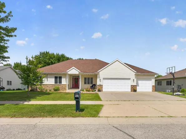 2967 Darcy Dr NE, Rochester, MN 55906