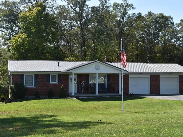 237 Woodland Dr, Hillsboro, OH 45133