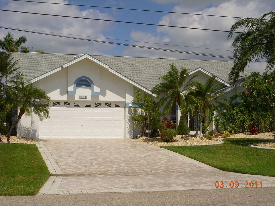 1st image of 901 SW 54th Ln