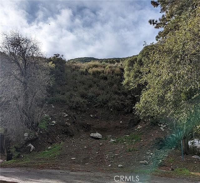 1st image of 13919 Hazel Dr