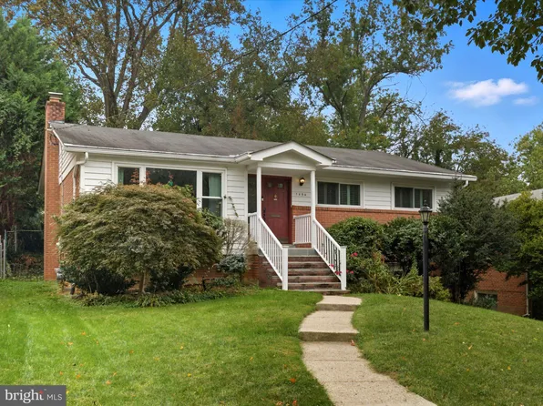 1454 Roxanna Rd NW, Washington, DC 20012