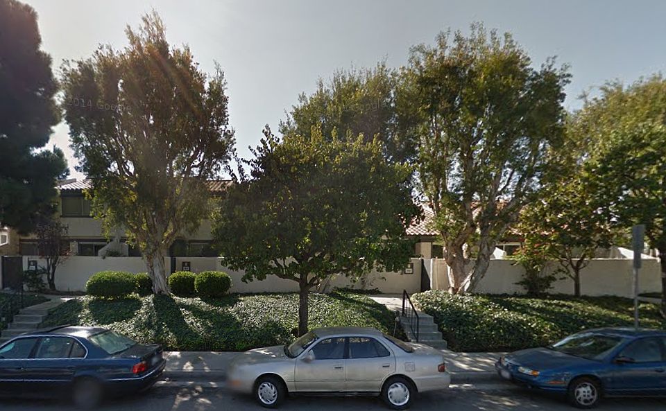 1st image of 876 W 232nd St