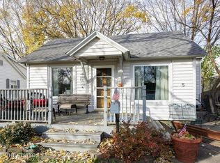 5 Johnson St, Dundee, IL 60118