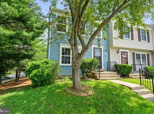 22 Starboard Ct, Gaithersburg, MD 20877