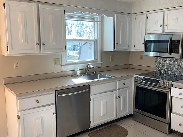 100 Tanglewood Dr — Photo 5