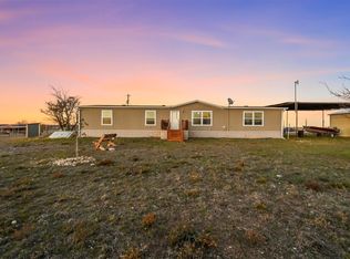 140 Nash Ln, Decatur, TX 76234