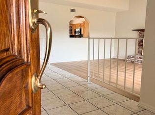 412 Trent Ln, Santa Paula, CA 93060