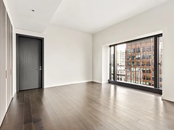 125 Greenwich Street image 9 of 23