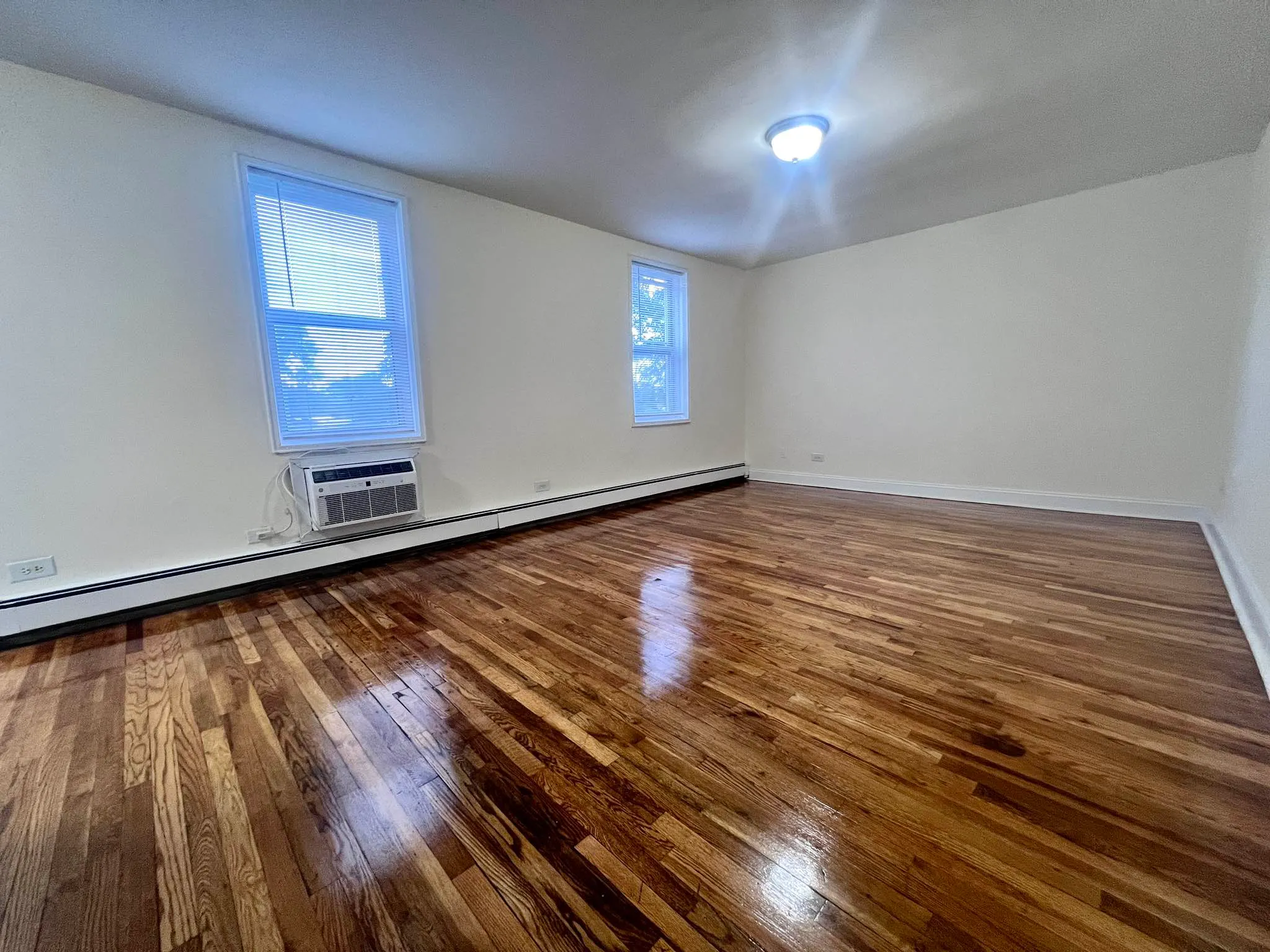 84-31 Van Wyck Expressway #4I in Briarwood, Queens | StreetEasy