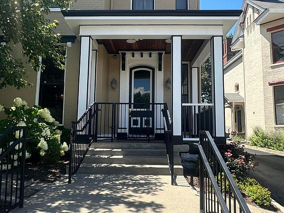 5th image of 275 S Limestone St Unit 150