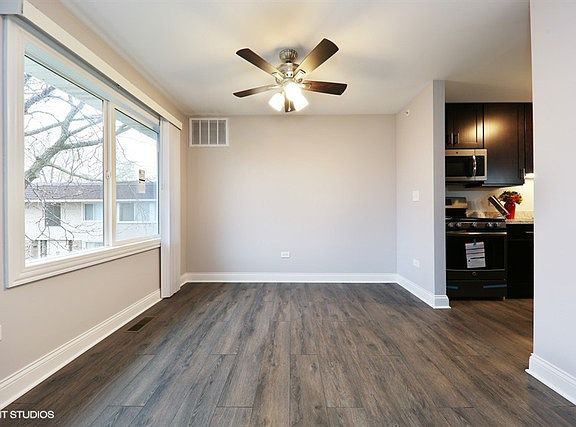 4th image of 3000 Roberts Dr APT 5