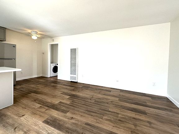 5th image of 4460 Mississippi St APT 3