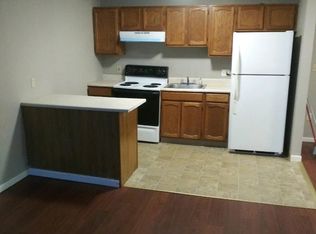 291 Center St APT 8, Meriden, CT 06450