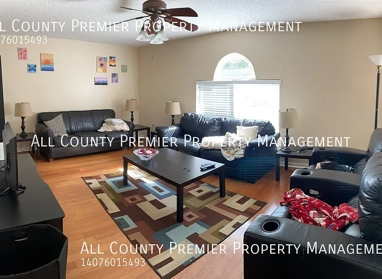 4543 Willamette Cir — Photo 4