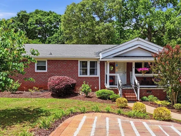 4 Rhonda Ct, Greenville, SC 29617