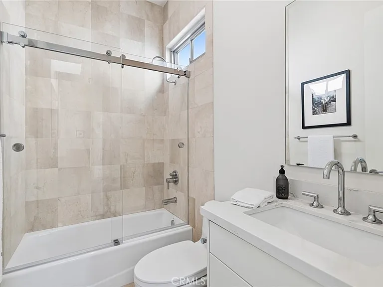 468 Ashton Dr — Photo 14