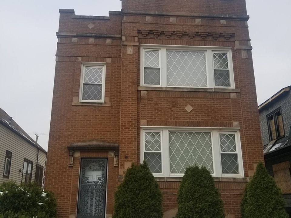1st image of 5024 W Henderson St #2