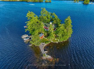 403 Healey Lake Rd, The Archipelago, ON P0G1G0