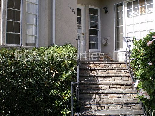 3rd image of 1421 N Laurel Ave APT 1