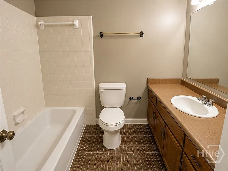 110 Flannigans Pl — Photo 9