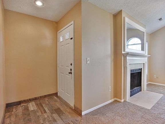 2nd image of 5025 Deer Run Pl