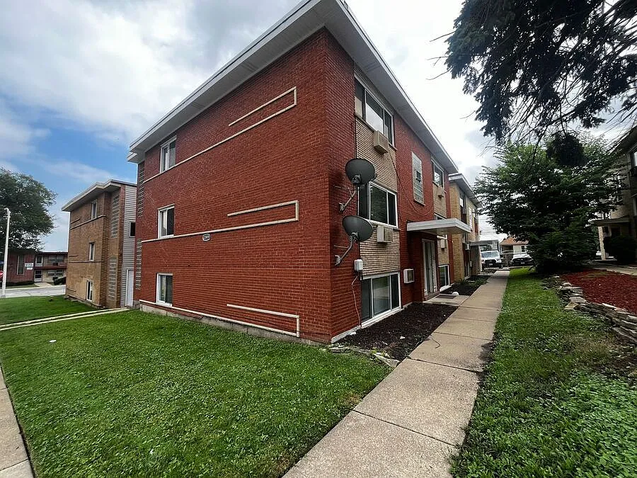 2149 W 119th St #G