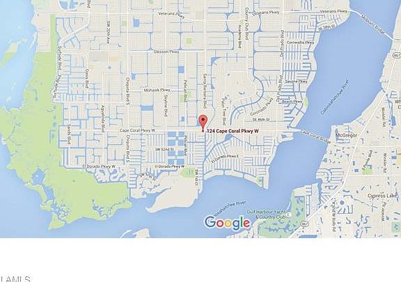 3rd image of 124 Cape Coral Pkwy W