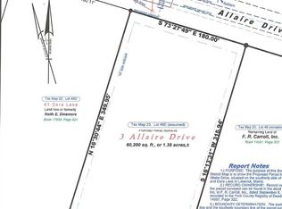 48 E Allaire Dr, Limerick, ME 04048