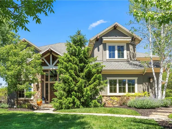 11200 W 164th St, Overland Park, KS 66062