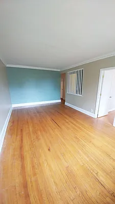 Rented by B&T Realty Services | media 17