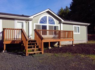 93251 Luscombe Loop, Coos Bay, OR 97420