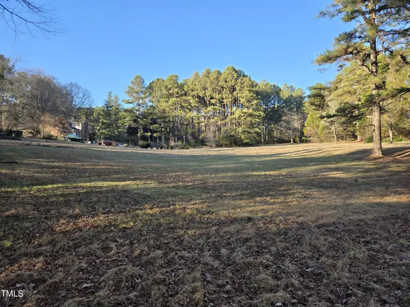318 Fox Hollow Dr #10, Clayton, NC 27527