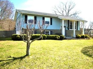 418 Sepasco Center St, Rhinebeck, NY 12572