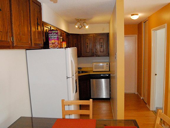 4th image of 201 Bretton St APT D12