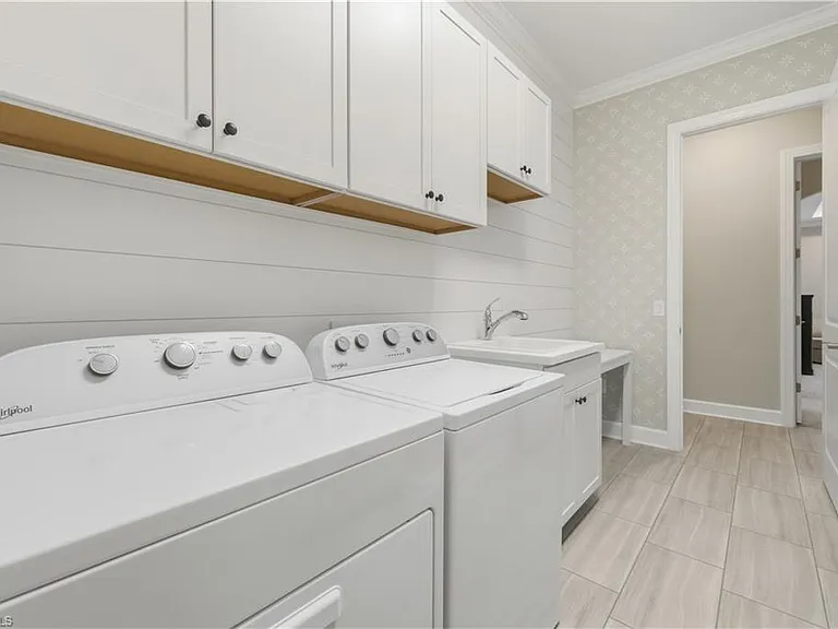 19074 Elston Way — Photo 20