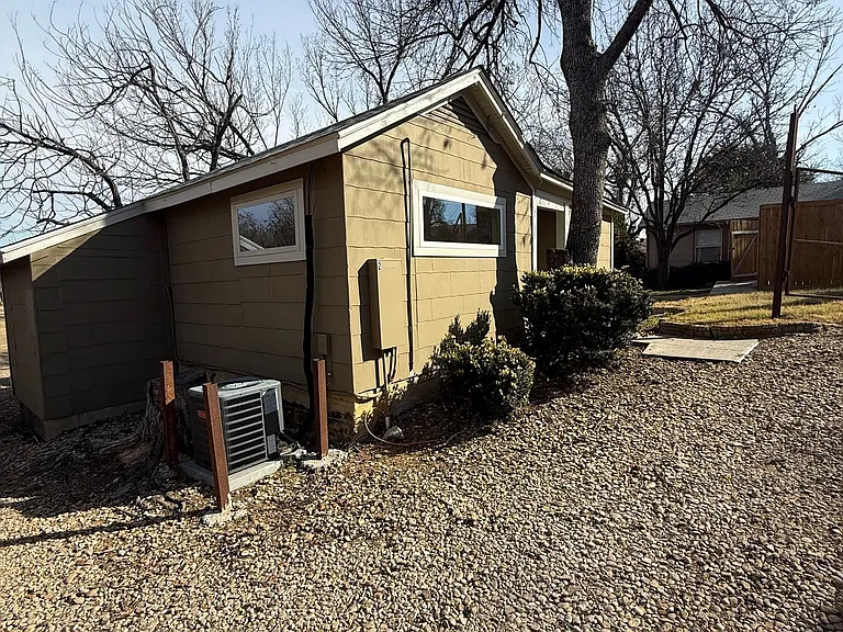 5317 Purington Ave #B — Photo 4