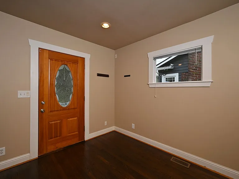 758 N 66th St — Photo 3
