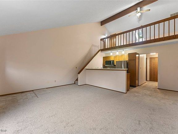 4th image of 1707 W Hampton Dr