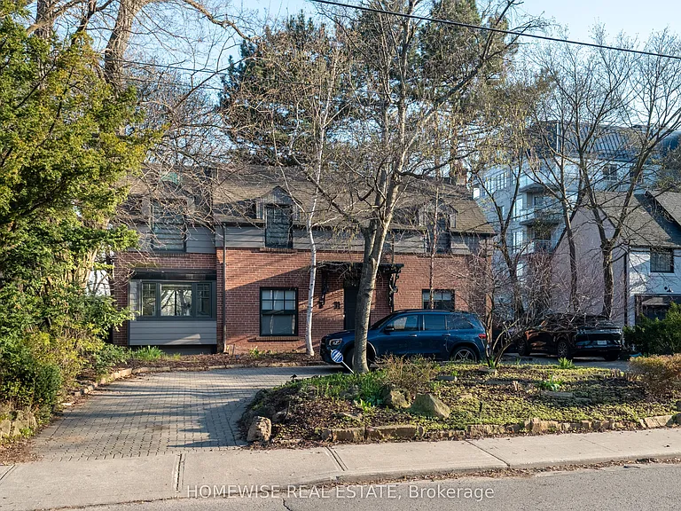 11 Craig Cres #LOWER — Photo 21
